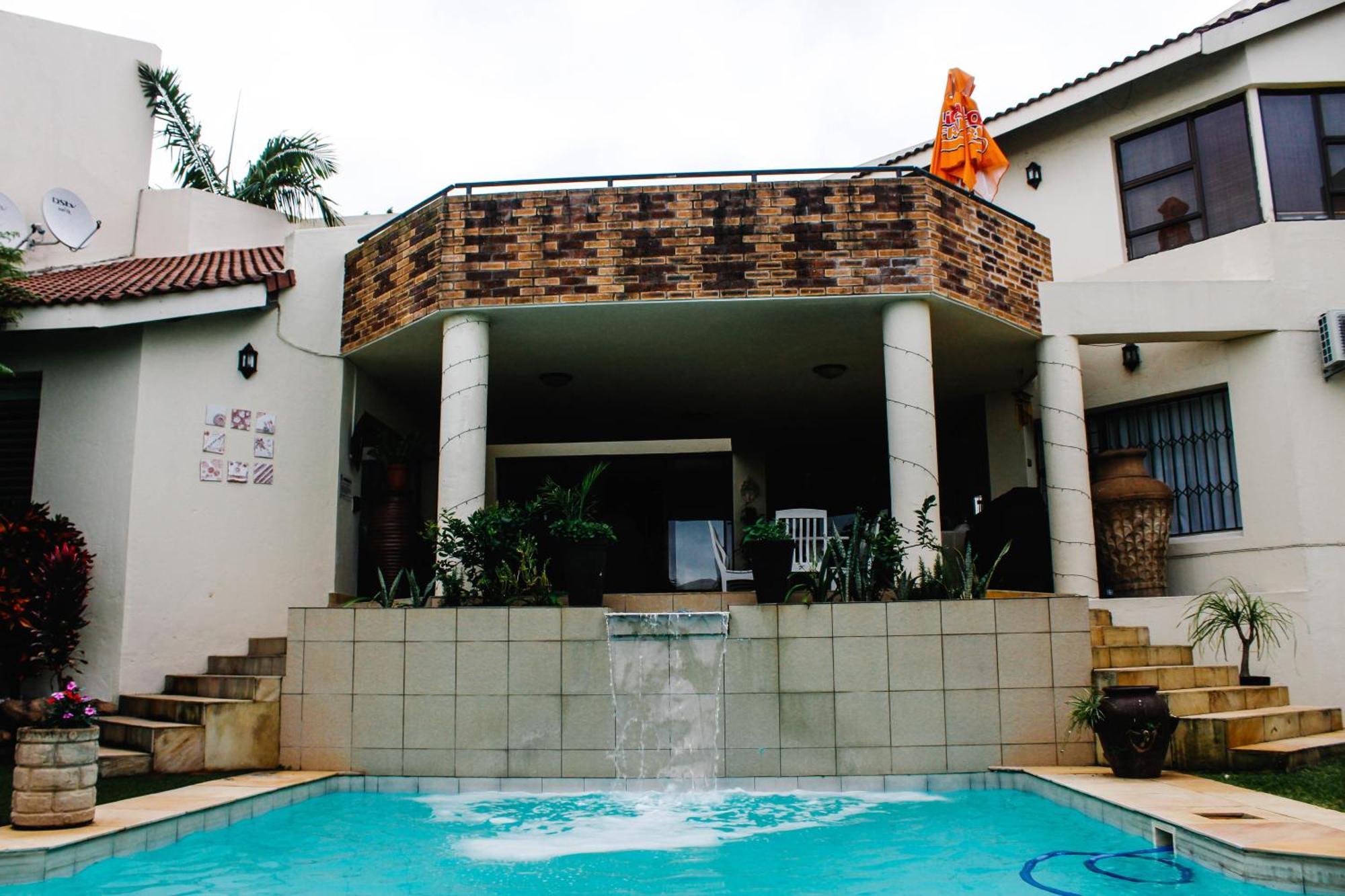 La Dolce Vita Umhlanga Guesthouse Дърбан Екстериор снимка