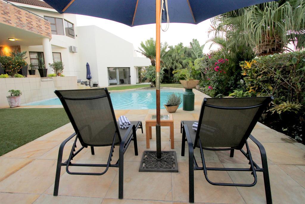 La Dolce Vita Umhlanga Guesthouse Дърбан Екстериор снимка