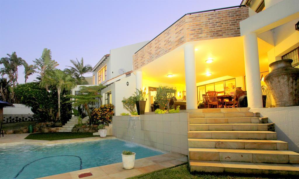 La Dolce Vita Umhlanga Guesthouse Дърбан Екстериор снимка