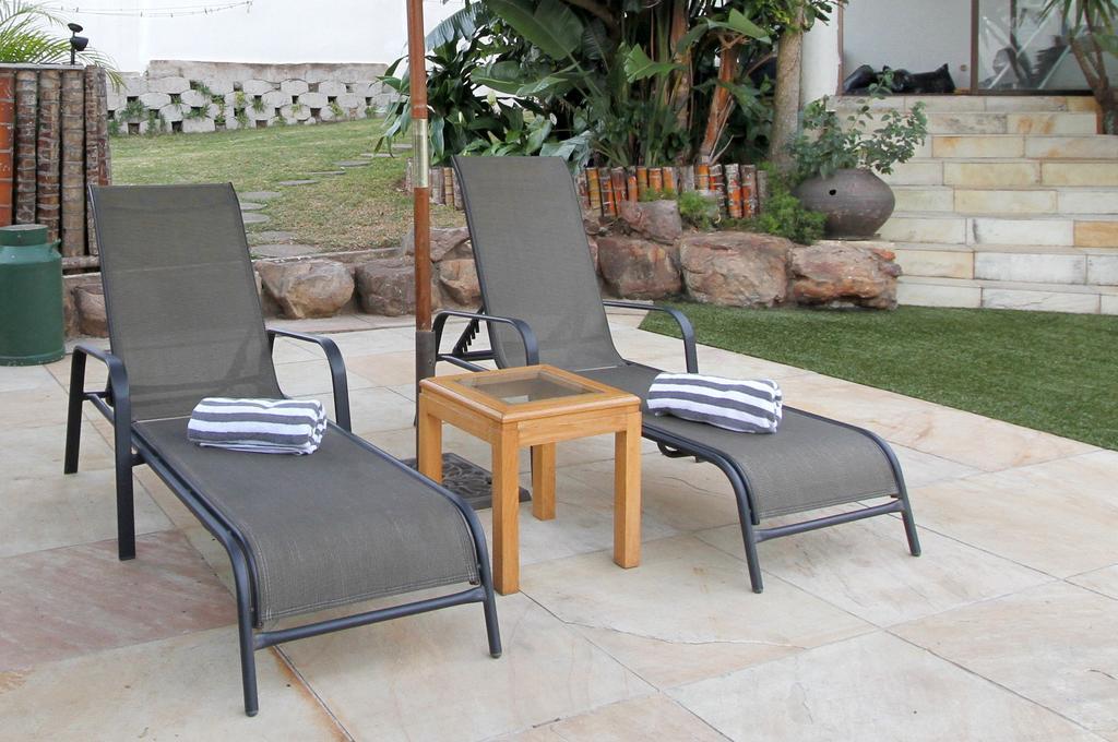 La Dolce Vita Umhlanga Guesthouse Дърбан Екстериор снимка